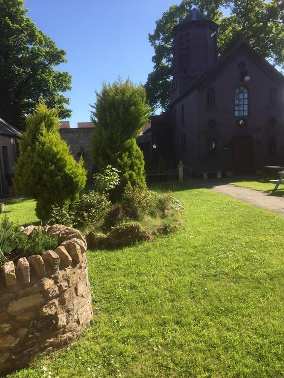 The Retreat Castle Bonnyrigg Exterior foto